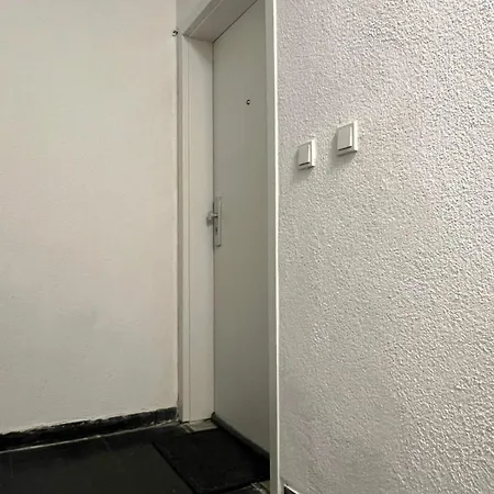 Apartament Rhein 1 Near Messe Kolonia